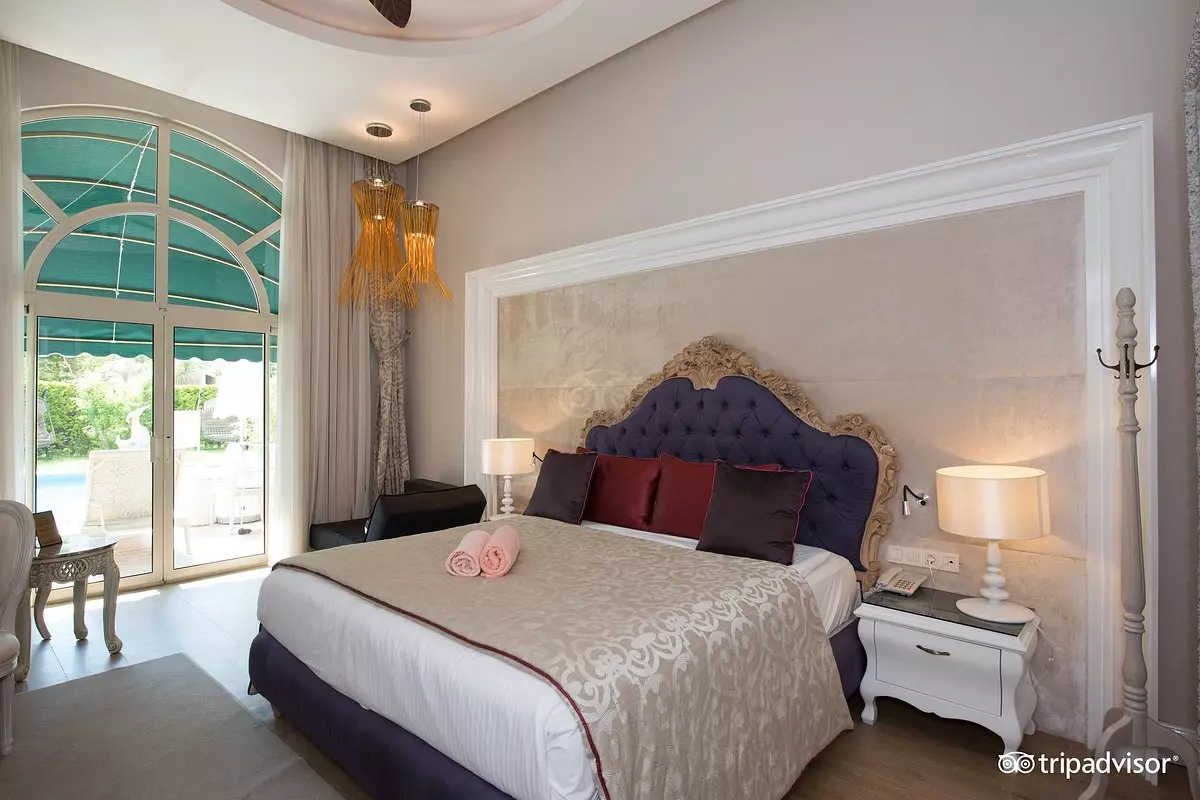 هتل دلفین امپریال آنتالیا